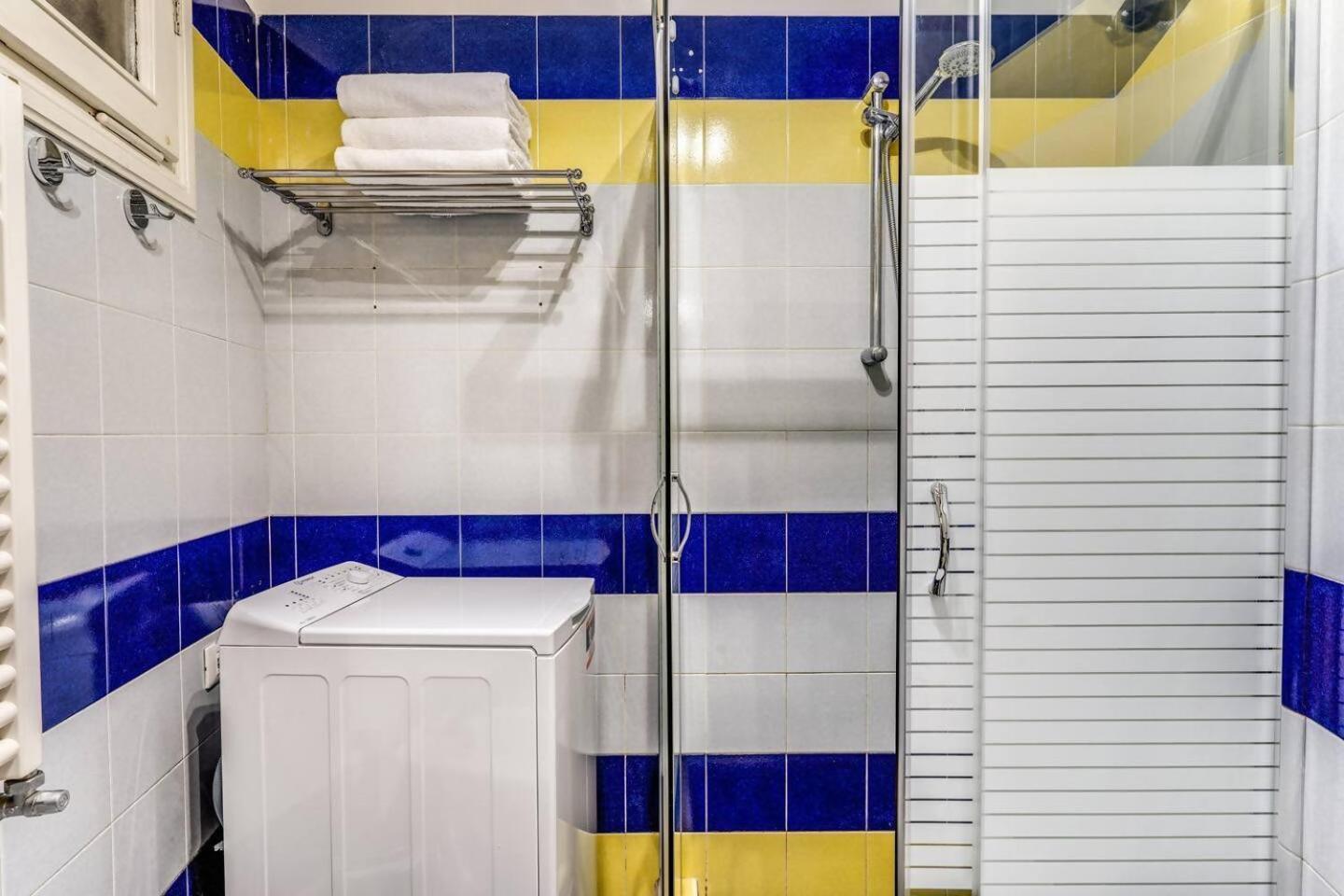 Splendid Flat On The Tiber River Rome Extérieur photo