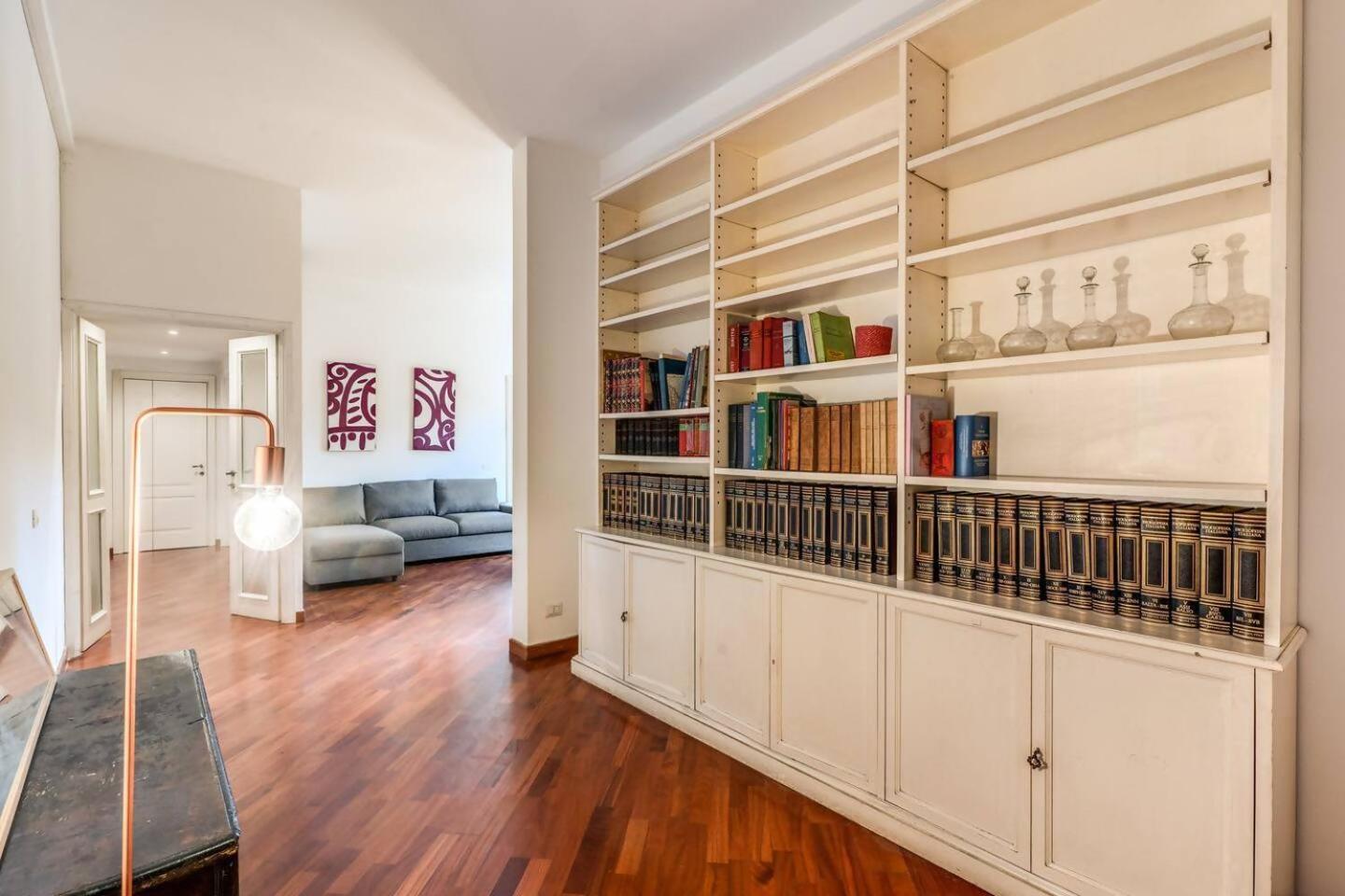 Splendid Flat On The Tiber River Rome Extérieur photo